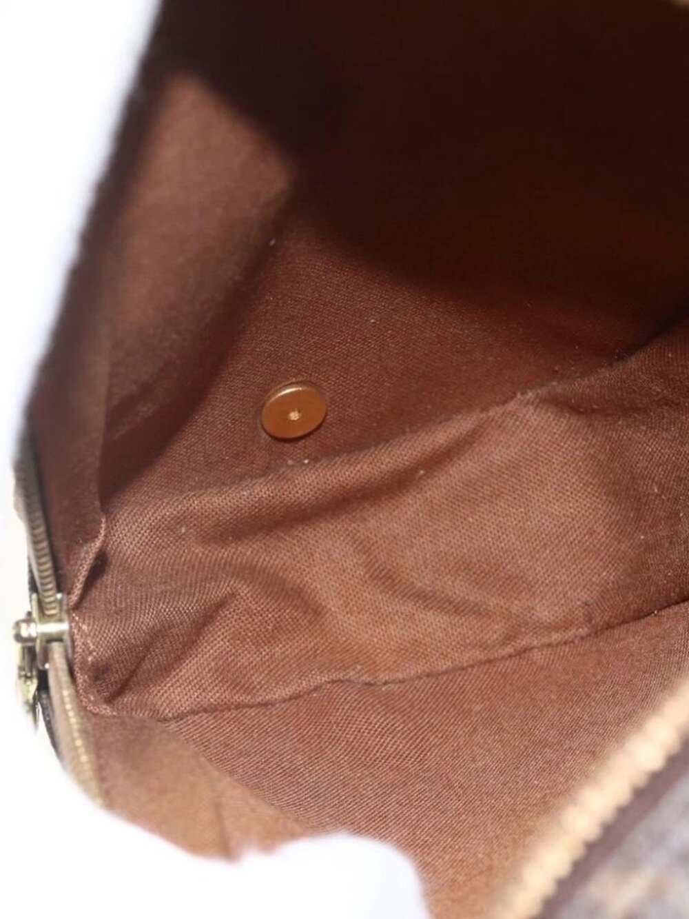 LOUIS VUITTON Monogram Pochette Gange Shoulder Bag - Picture 14 of 16